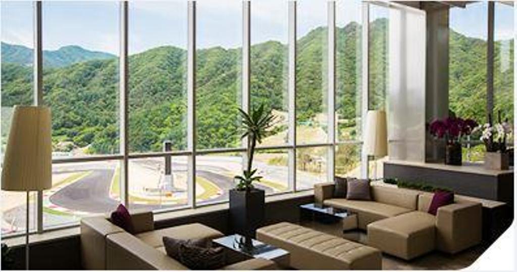 Inje Speedium Hotel & Resort Exterior photo